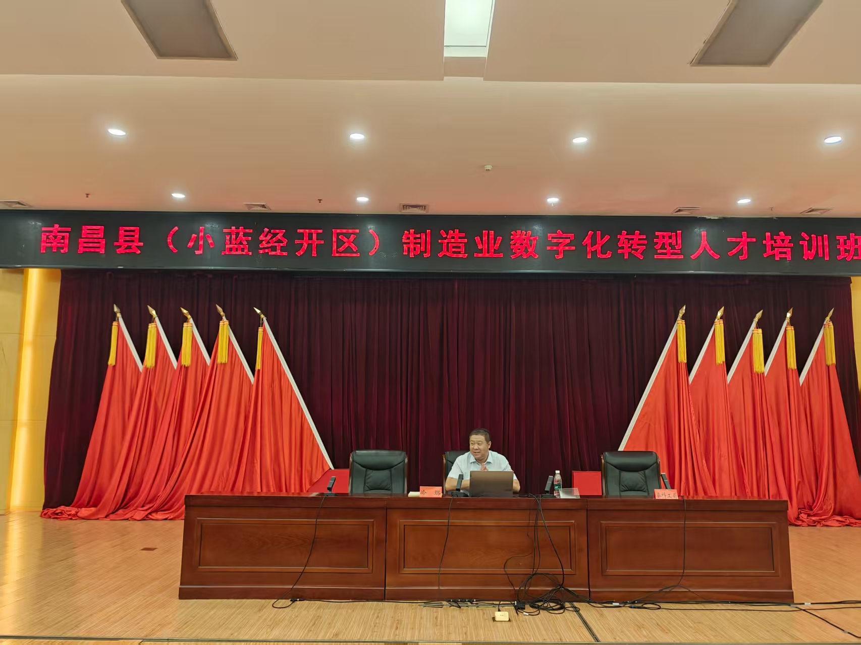 d417d62bb2edd8a148a9b641c8c844d