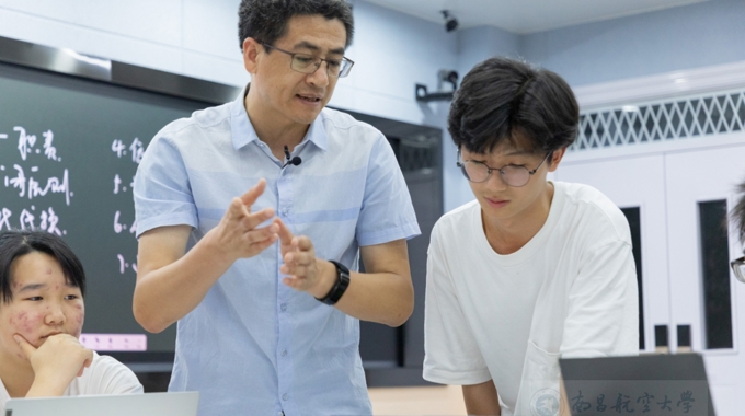 【首届“教学贡献奖”获得者】段喜龙：深耕课堂守初心 分层教学育桃李